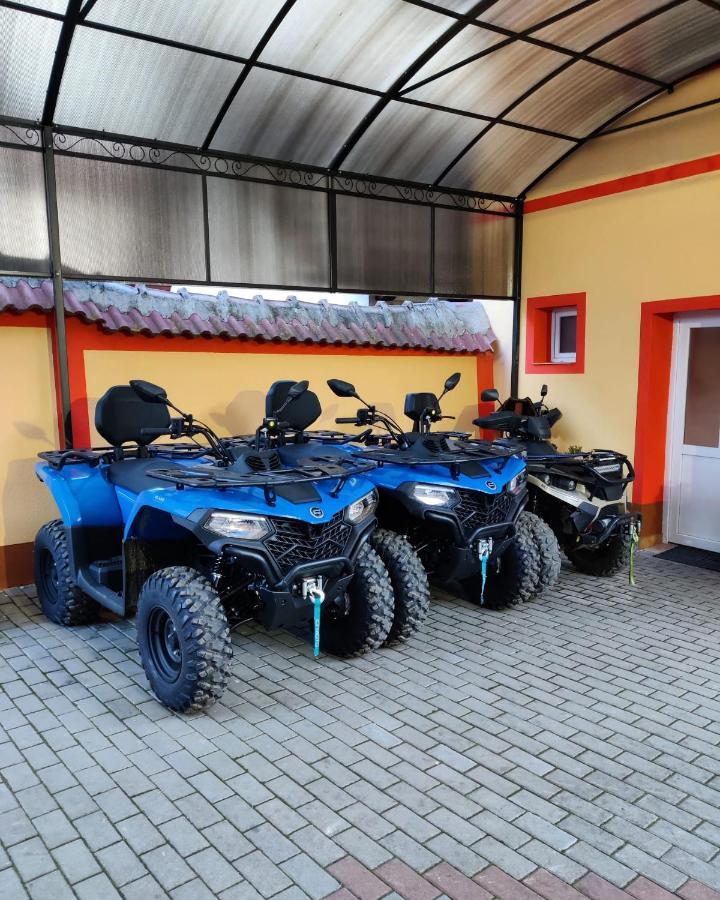 Casa Cosmin Cincu Hotel Екстериор снимка