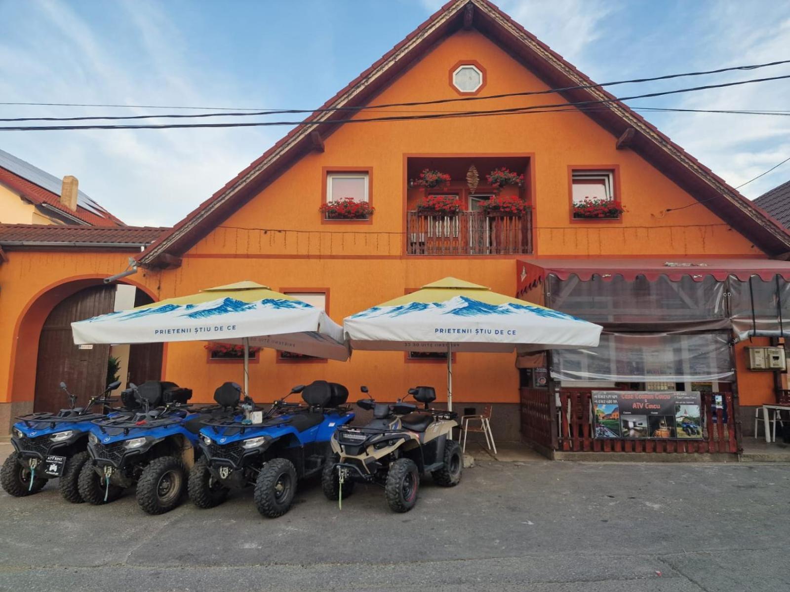Casa Cosmin Cincu Hotel Екстериор снимка
